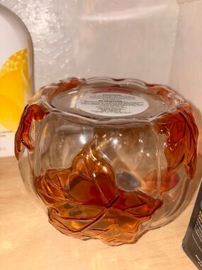 Bath and body works Glass candle holder fall leaves